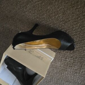 Micheal Korrs Miami open toe leather shoes